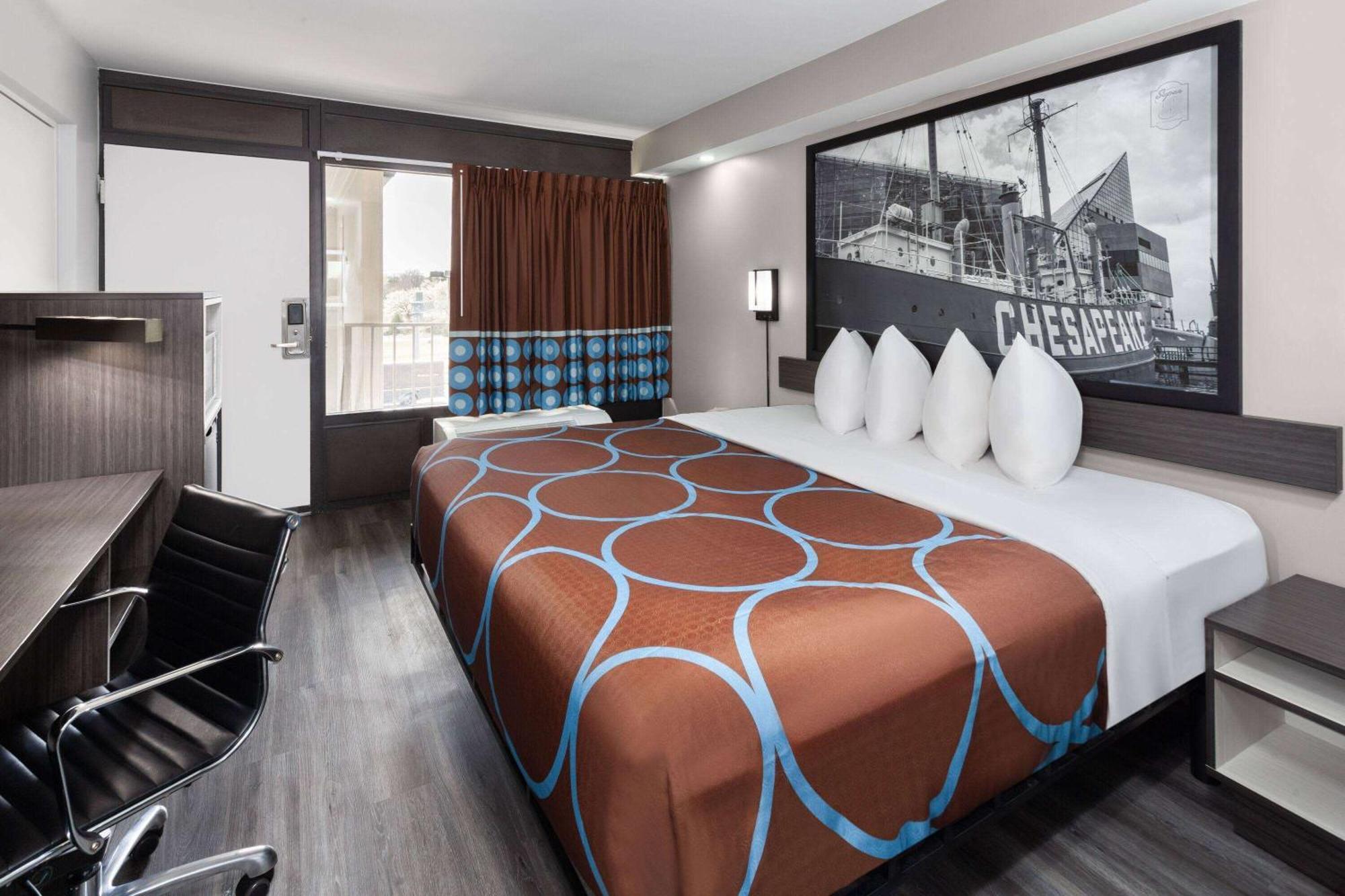 Super 8 By Wyndham Baltimore Northwest Bagian luar foto